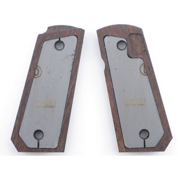 CAW 木製グリップ デトニクス 用（MGC共用 ダイヤチェッカー）｜Grip
